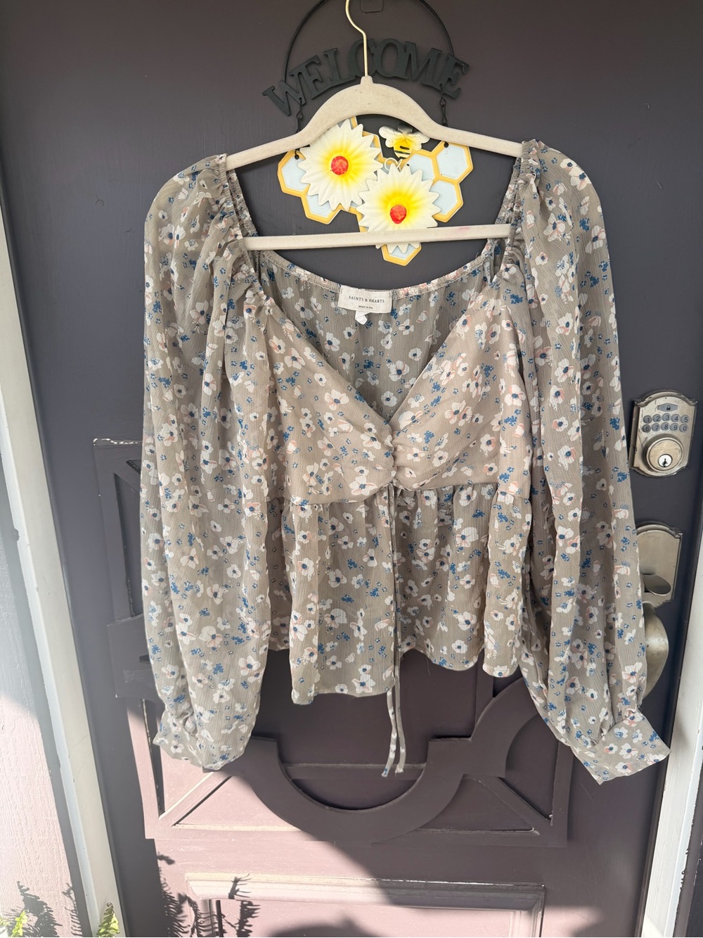 Women's Taupe Floral Knot-Front Peasant Blouse